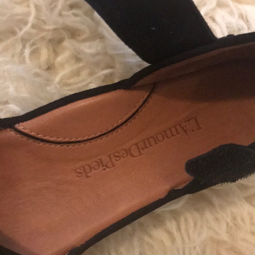 L’Amour Des Pieds Sandals Size 7.5M BLACK ✨🌝✨⚡️